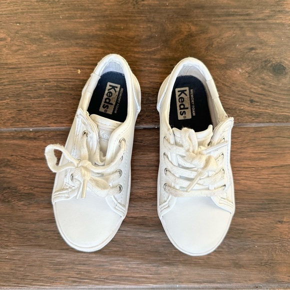 Keds Toddler Baby Size 8 Unisex Sneakers White Kickstart Core Velcro Lace Up - Picture 2 of 8